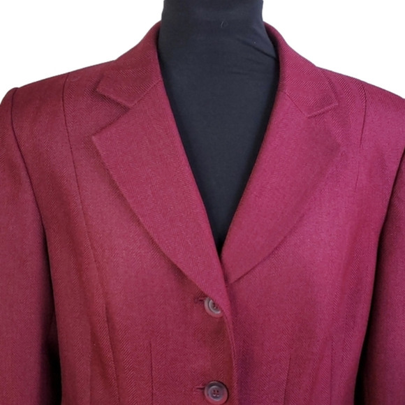 SAG Harbor Suit Petite Cranberry Red Blazer Size 12P - Picture 5 of 15